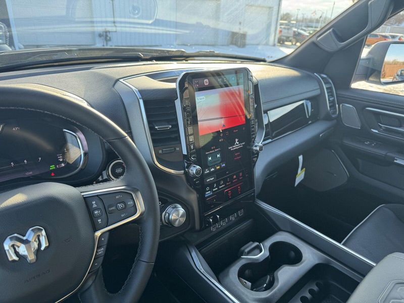 2025 RAM 1500 LaramieImage 23