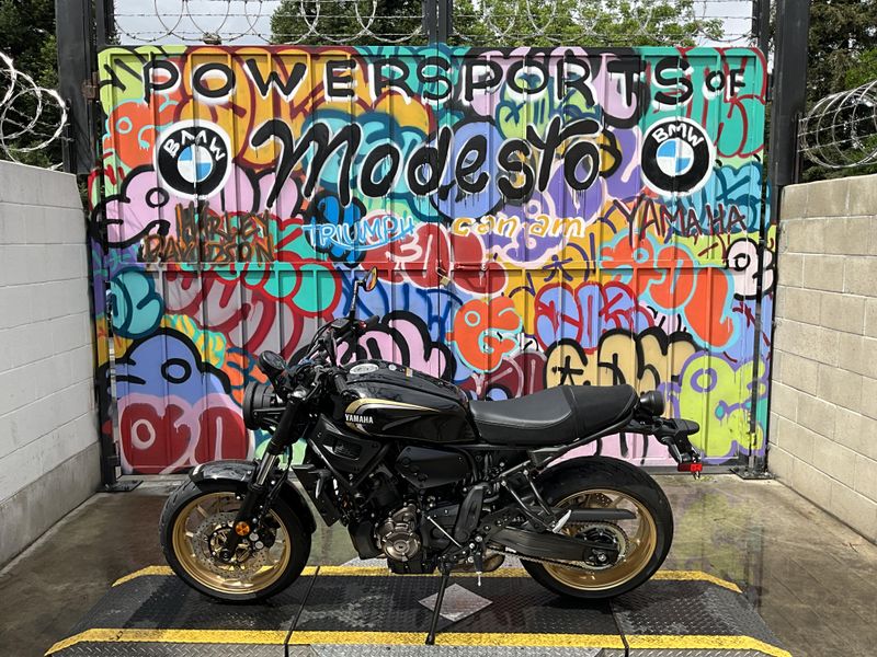 New 2026 Yamaha XSR700 Image 6