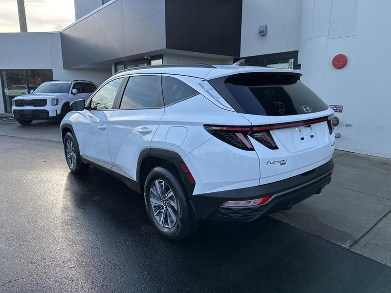 2022 Hyundai Tucson Hybrid BlueImage 8