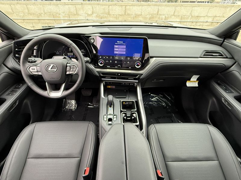 2025 LEXUS TX 350 PremiumImage 24