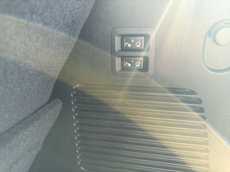 Used 2023 Nissan Armada PlatinumImage 14