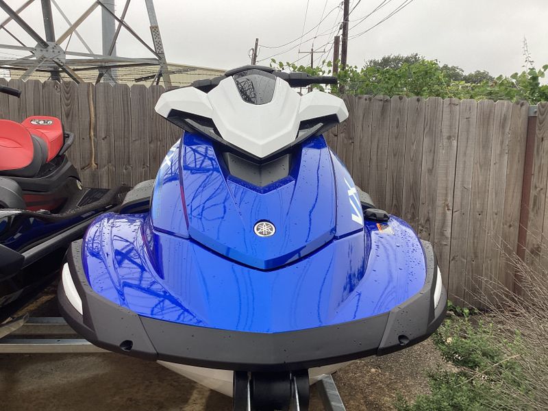 2024 Yamaha VX CRUISER HO WITH AUDIO AZURE BLUE AND WHITE Image 2