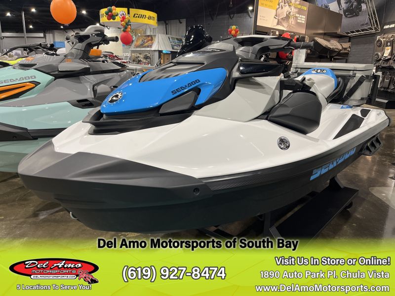 2023 Sea-Doo 33PA  in a WHITE / GULF STREAM BLUE exterior color. Del Amo Motorsports of South Bay (619) 547-1937 delamomotorsports.com 