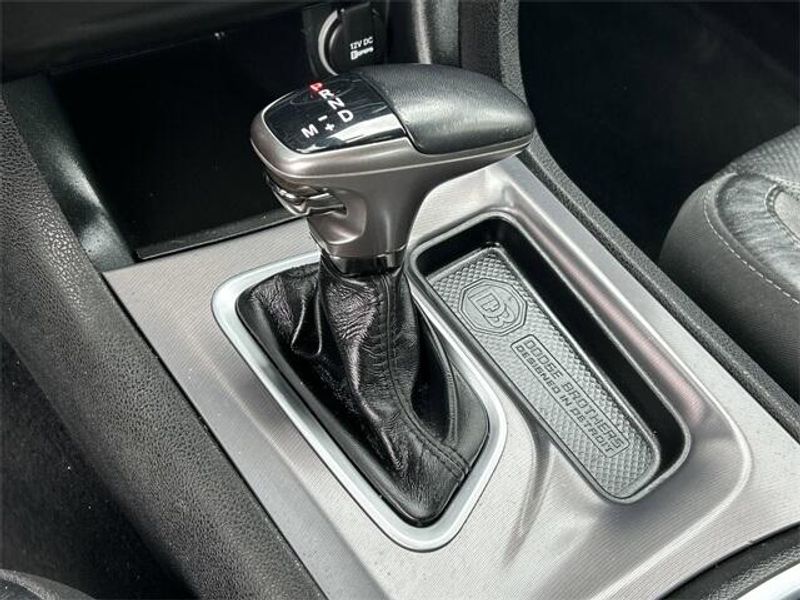 2022 Dodge Charger SXTImage 29