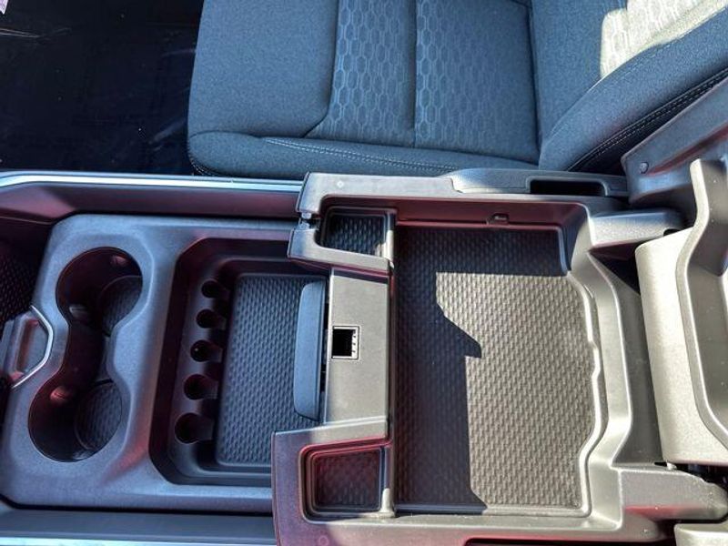 2026 RAM 1500 Big Horn Crew Cab 4x4 5'7' Box