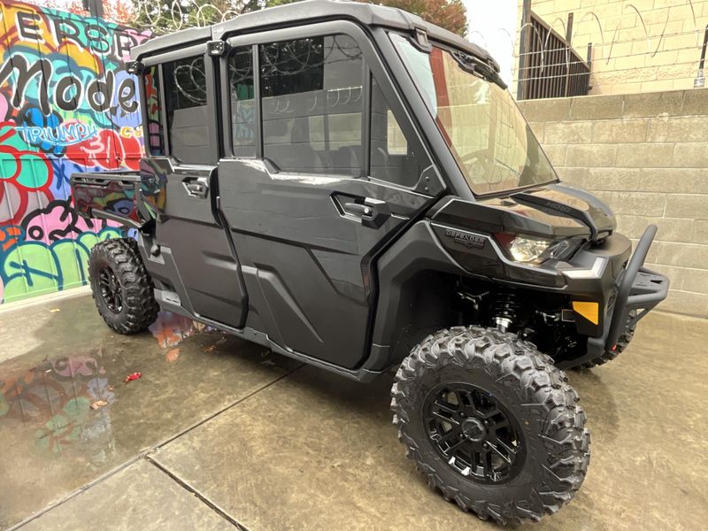 2025 Can-Am DEFENDER MAX HD 10Image 2