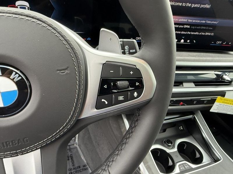 2026 BMW X7 xDrive40iImage 24