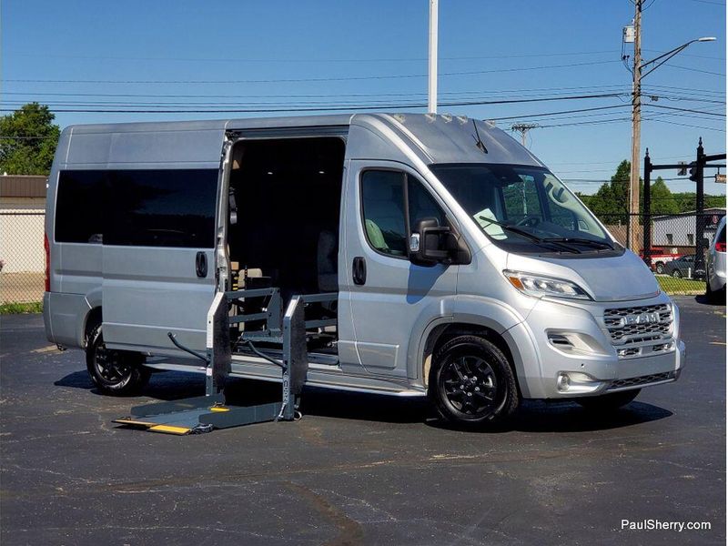 New 2026 RAM Promaster 2500 Slt+ Window Van High Roof 159' Wb