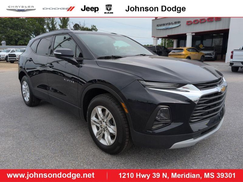 2020 Chevrolet Blazer LTImage 1