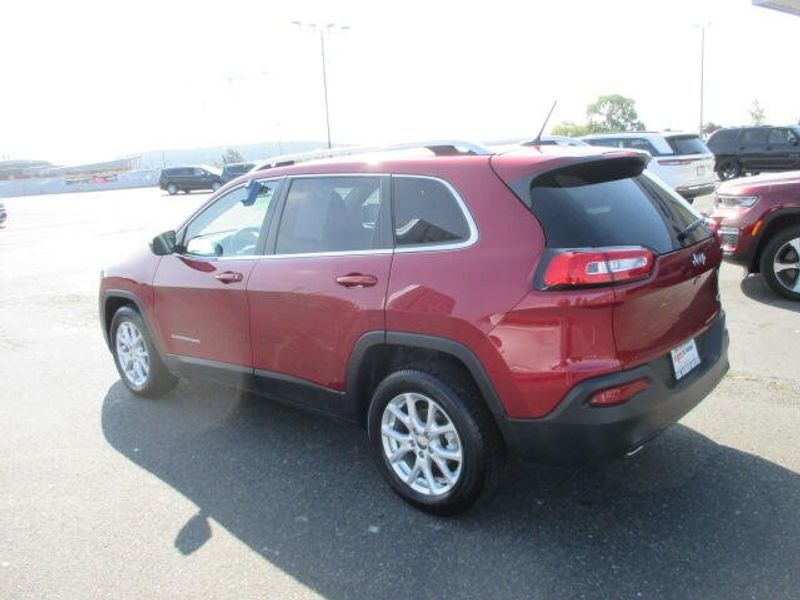 Used 2014 Jeep Cherokee LatitudeImage 12
