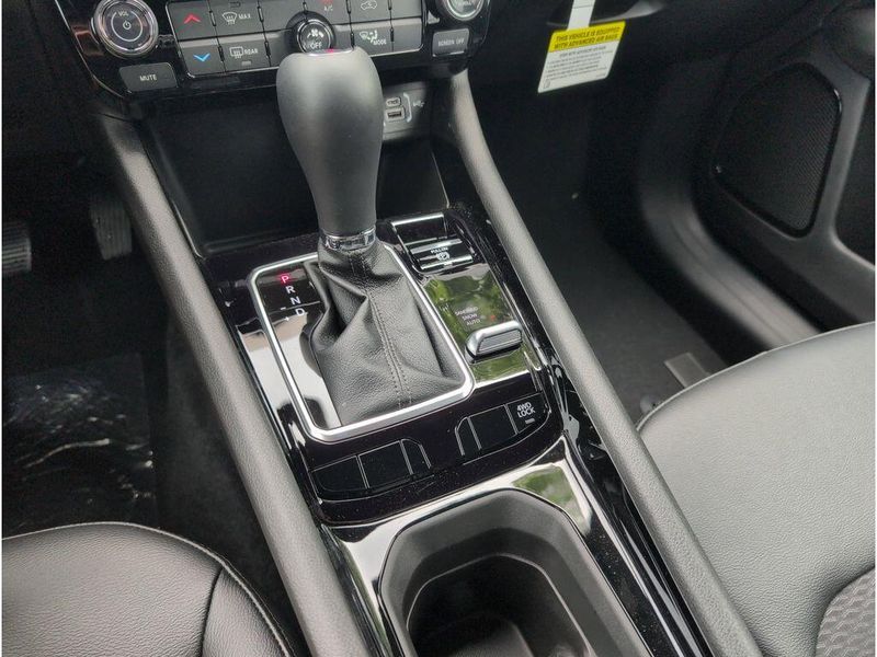 2025 Jeep Compass Latitude 4x4Image 19