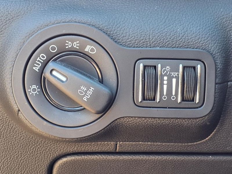 Used 2022 Maserati Ghibli Modena Q4Image 21