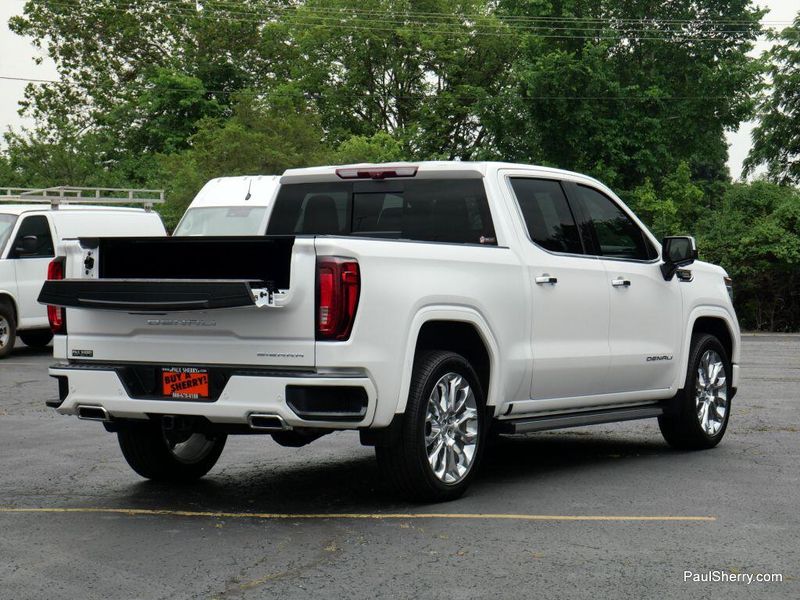 2023 GMC Sierra 1500 DenaliImage 10