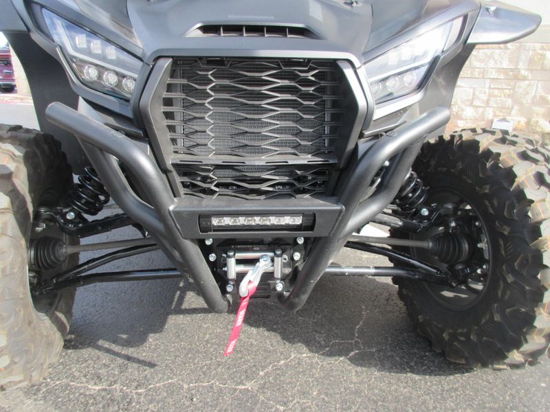USED 2026 KAWASAKI TERYX KRX41000 BLACKOUT EDITION Image 7