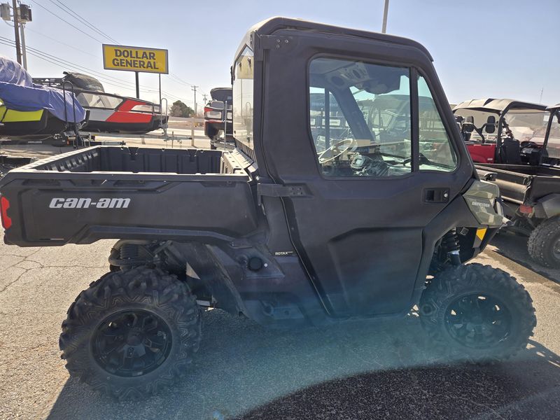 2021 Can-Am DEFENDER DPS CAB HD8Image 8