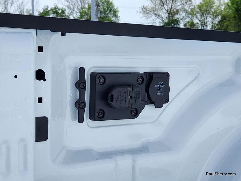 New 2026 RAM 3500 Tradesman Crew Cab 4x4 8' Box