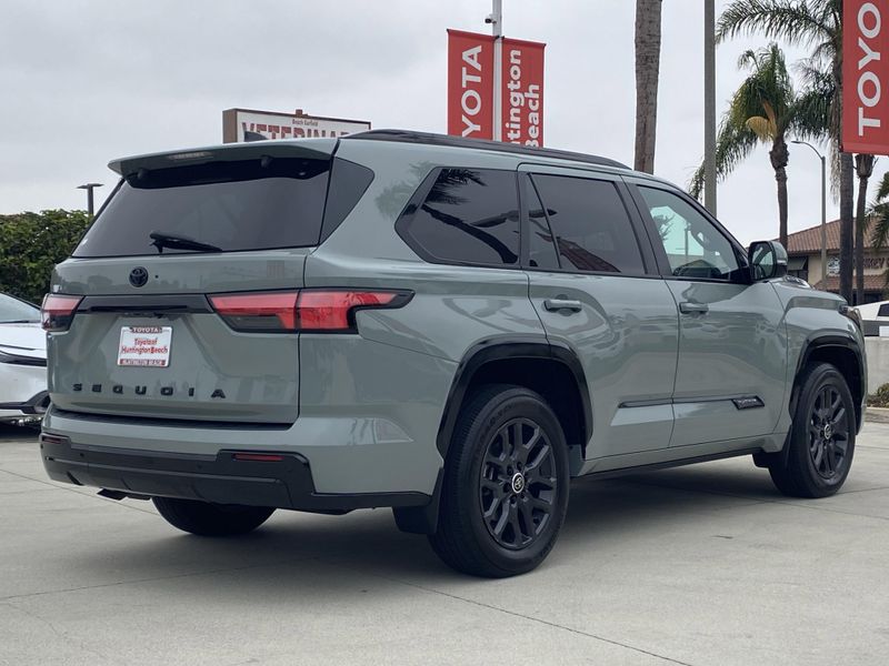 Used 2024 Toyota Sequoia PlatinumImage 3