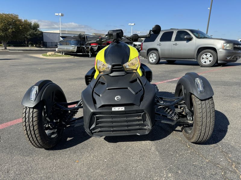 2023 CAN-AM RYKER SPORT 900 ACE in a BLACK exterior color. Family PowerSports (877) 886-1997 familypowersports.com 
