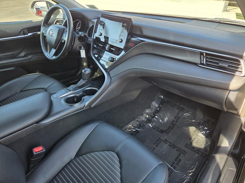 Used 2023 Toyota Camry SE Auto (Natl)