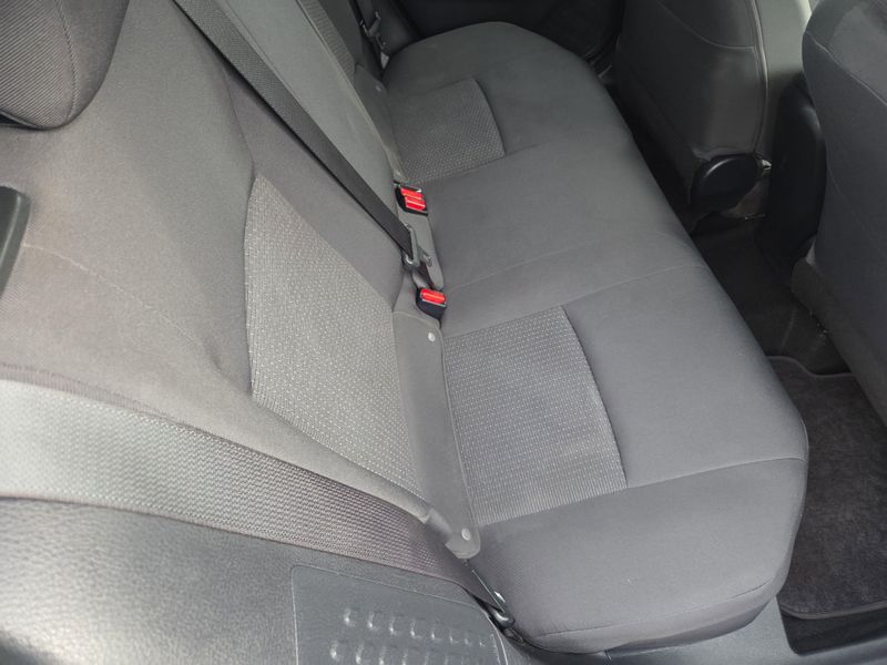 2018 Toyota C-HR XLE photo 19