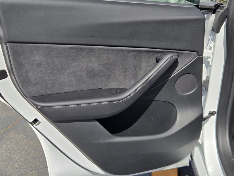 Used 2022 Tesla Model Y Performance AWD