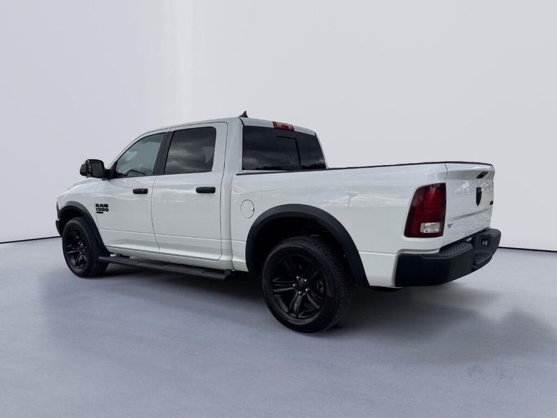 2023 Ram 1500 Classic Warlock photo 4