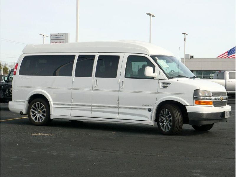 2022 Chevrolet Express Cargo Image 8