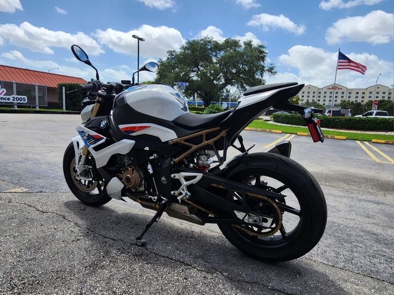 Used 2023 BMW S 1000 R Image 6