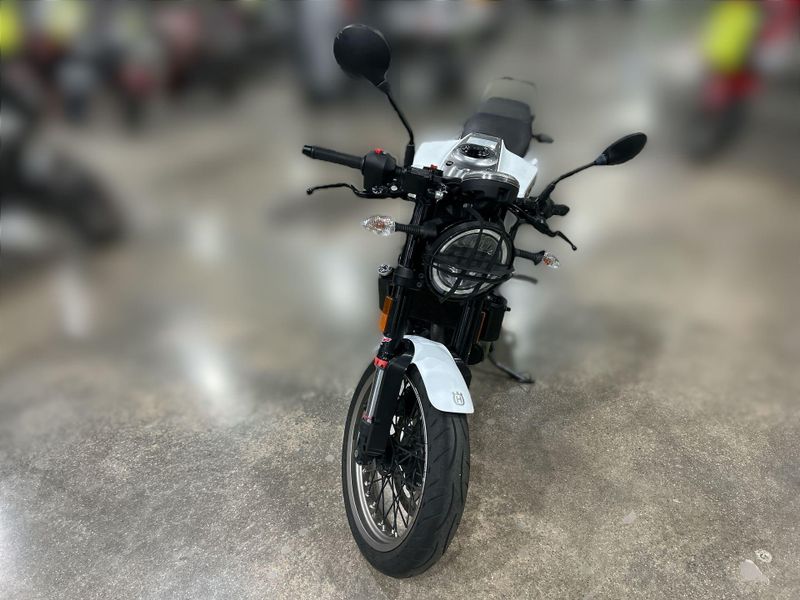 Used 2022 Husqvarna VITPILEN 401 Image 19