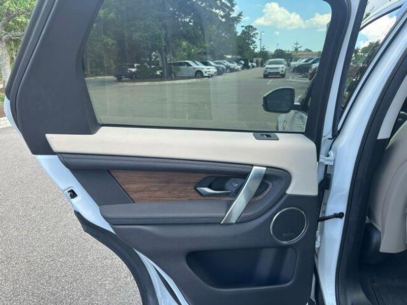 2020 Land Rover Discovery Sport SE