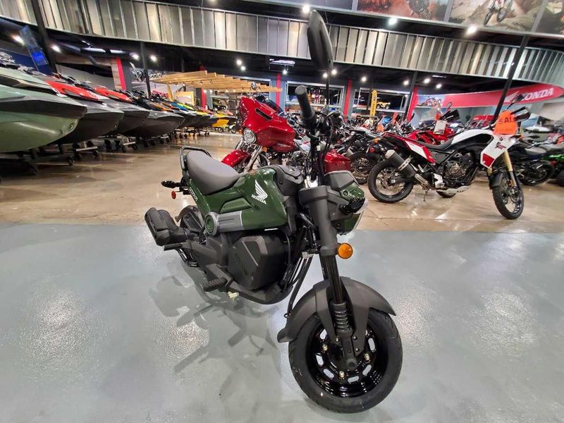 Used 2023 Honda Navi Image 5