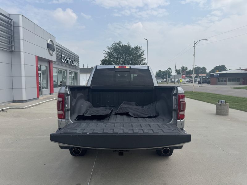 Used 2019 RAM 1500 LaramieImage 8