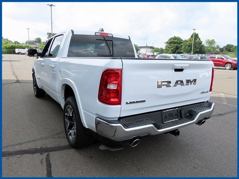 2025 RAM 1500 LaramieImage 5