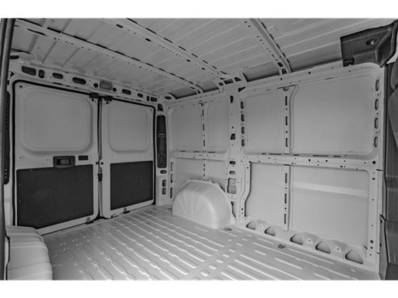 New 2027 RAM ProMaster Cargo Van TradesmanImage 13