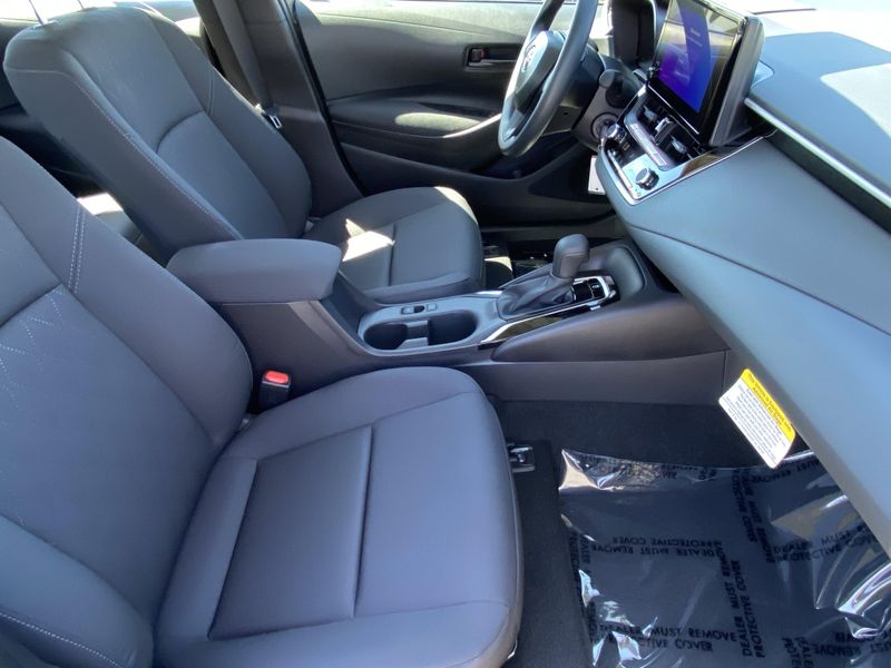 New 2025 Toyota Corolla LEImage 10