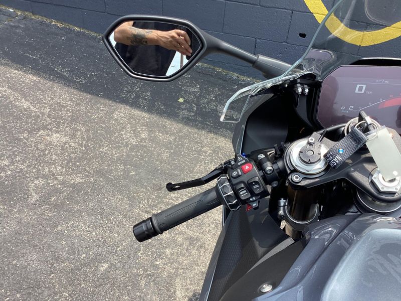 2025 BMW S 1000 RR 