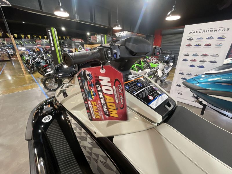 New 2026 Yamaha VX CRUISER HO Image 16