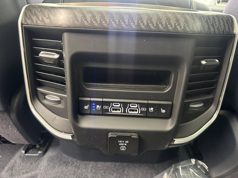 2025 RAM 1500 Tungsten Crew Cab 4x4 5