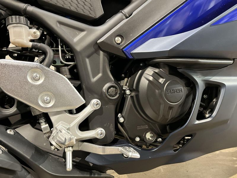 2024 Yamaha YZF-R3 ABS Image 17
