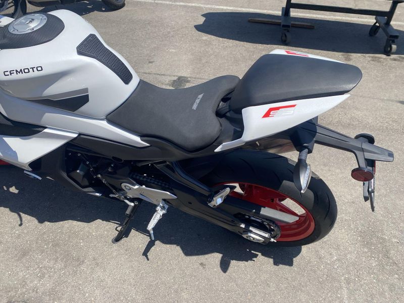 Used 2025 CFMOTO 450SS Image 16