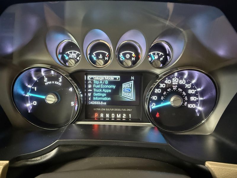 Used 2014 Ford F-250 Image 30
