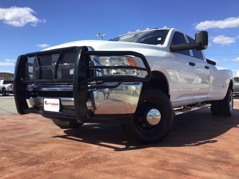 2018 RAM 3500 TradesmanImage 24