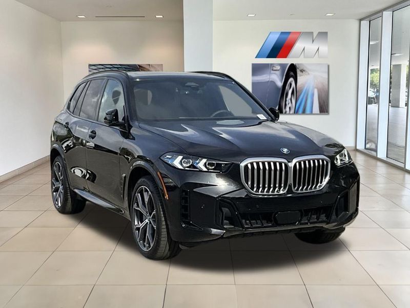 2025 BMW X5 xDrive50eImage 4