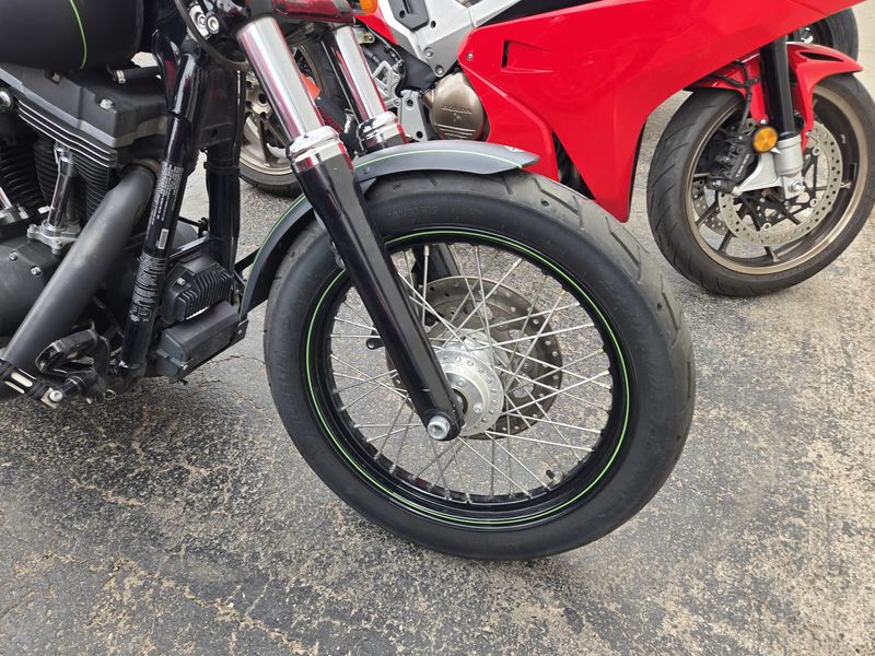 USED 2015 HARLEY DYNA STREET BOB Image 12