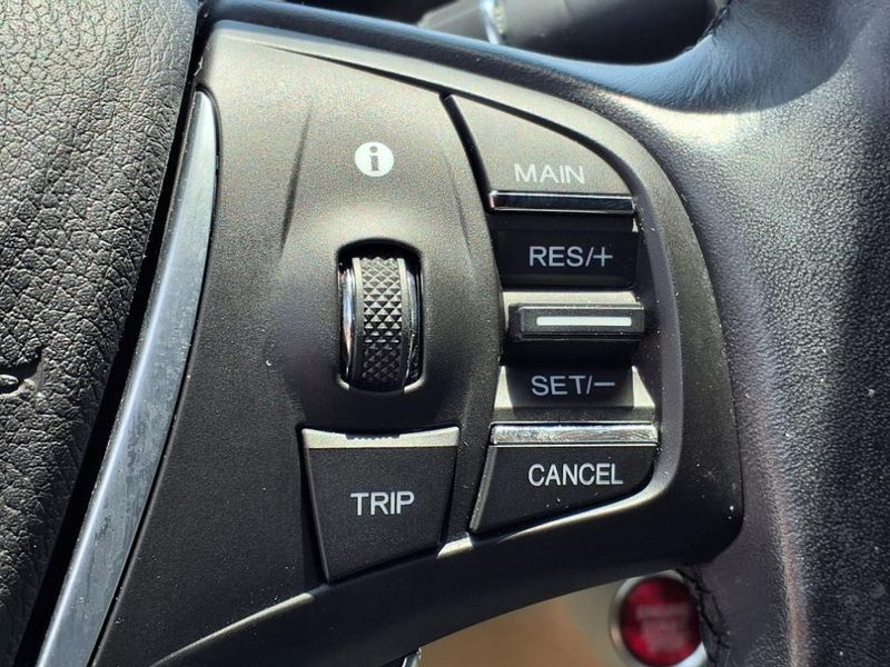 2019 Acura TLX 3.5L Advance PkgImage 22