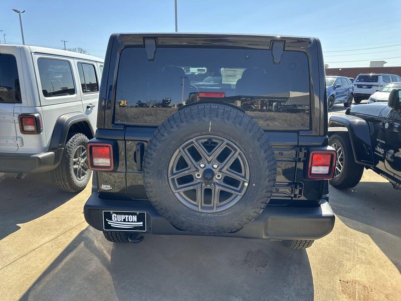 2025 Jeep Wrangler 4-door Sport SImage 7