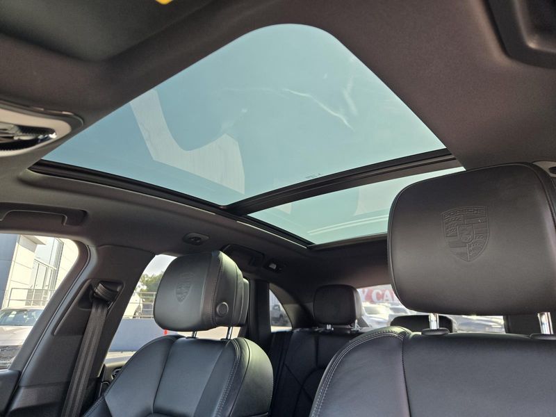 Used 2021 Porsche Macan AWD