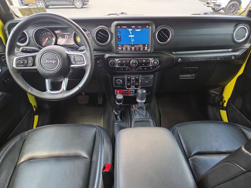 2022 Jeep Wrangler 4xe Unlimited Rubicon photo 21