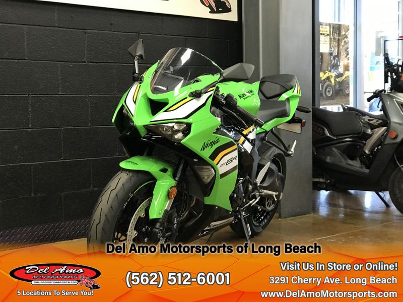 2025 Kawasaki NINJA ZX-6R ABS KRT EDITIONImage 4