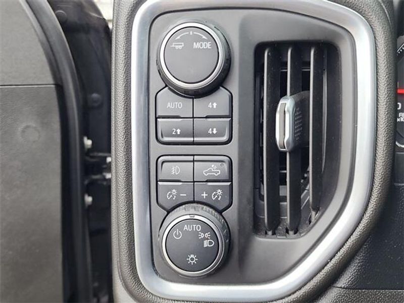 2022 Chevrolet Silverado 1500 LTD LT Trail BossImage 18